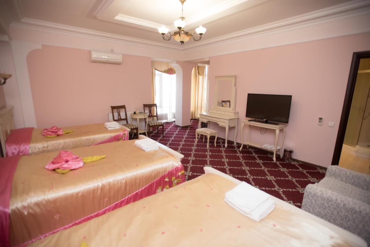 Altin Palace Comrat
